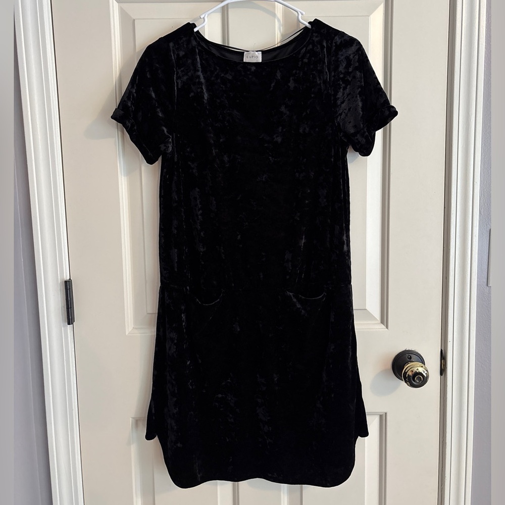 Like new! Cupio Velvety Black Dress (S)